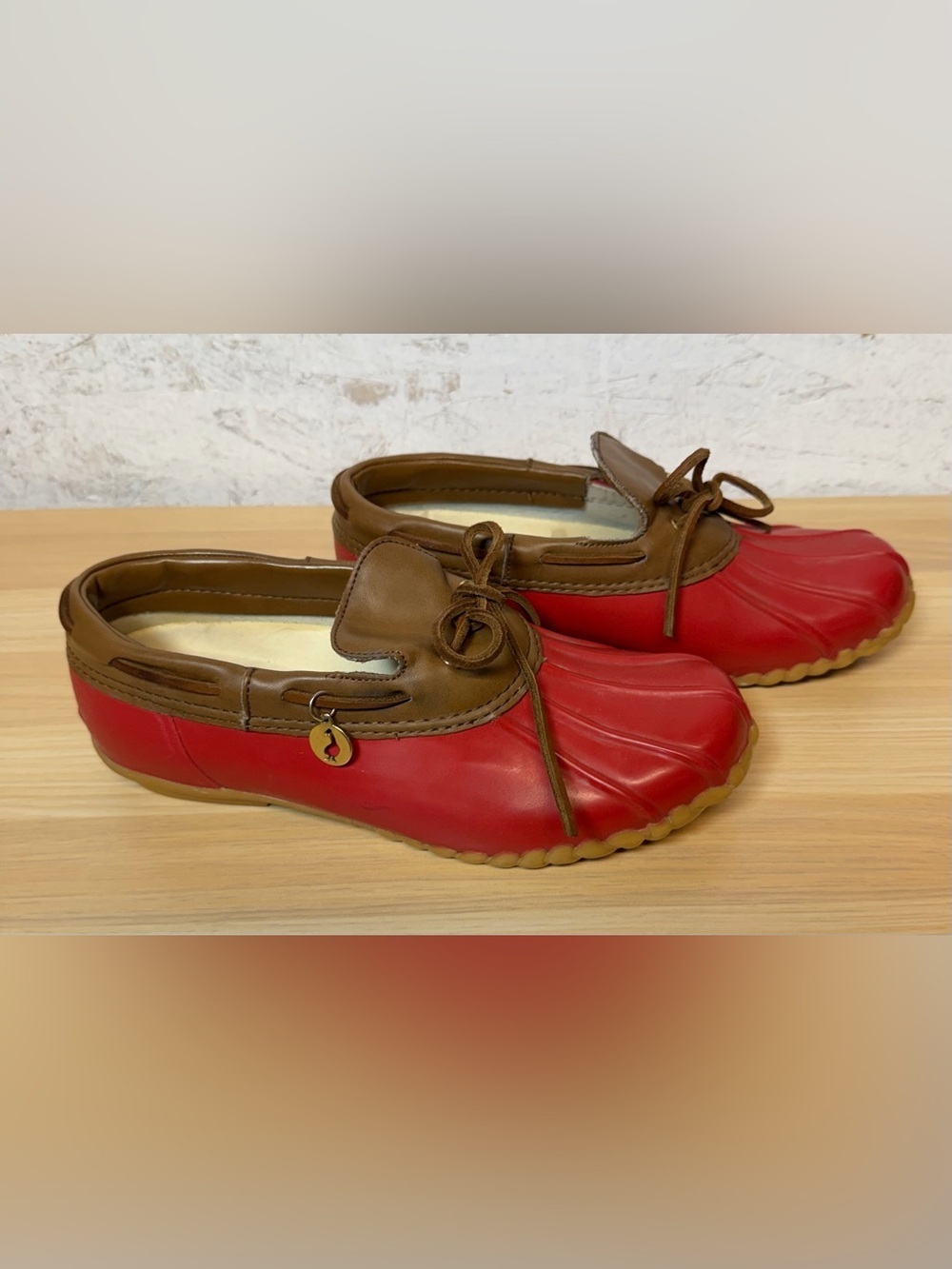 Women's Sporto Red and Brown Leather Duck shoes. Vintage